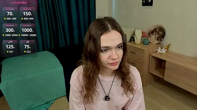 MinMorley stripchat live cam model