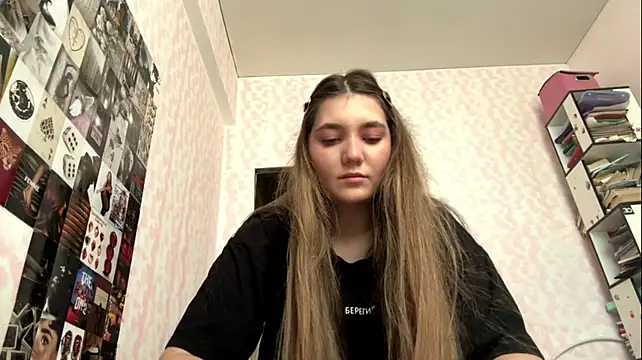 TynishaShute stripchat live cam model