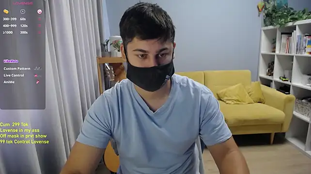 Tomguys stripchat live cam model