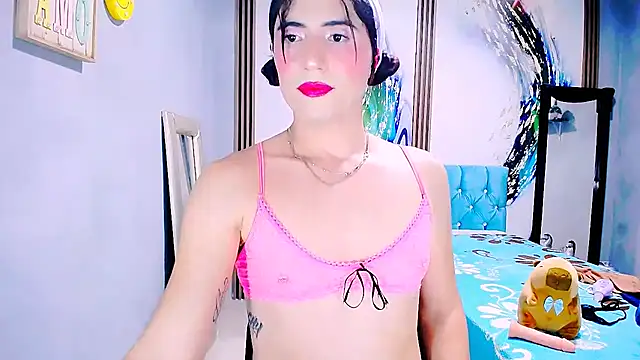 priscilahotker stripchat live cam model