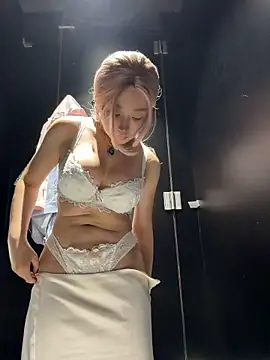 winter11 stripchat live cam model