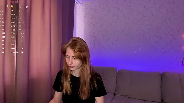 BlondeBun stripchat live cam model