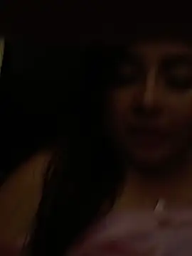 LunaDiaz999 stripchat live cam model