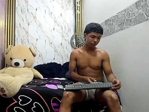 lomjitas_hot_twinck18 stripchat live cam model