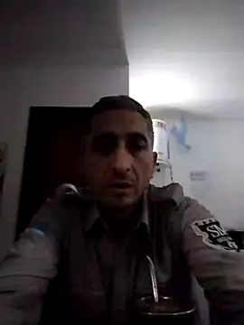 Alejandro83bsf stripchat live cam model
