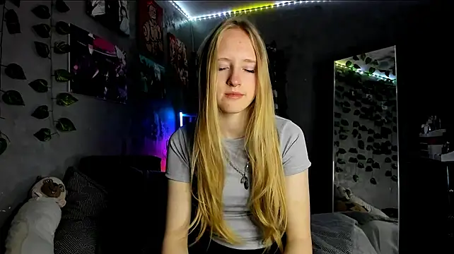 Mia_Azart stripchat live cam model