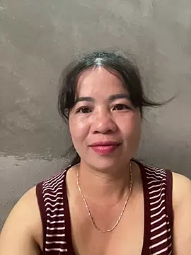 milk_sugar2k stripchat live cam model