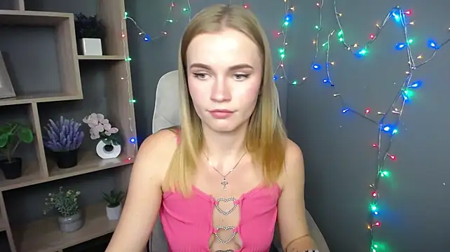MargaritaKiss stripchat live cam model