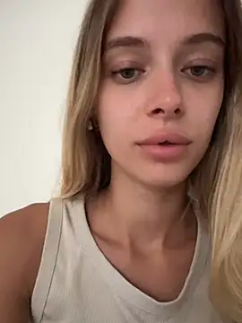 enjoy_my_beauty stripchat live cam model