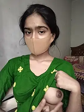 Arisha- stripchat live cam model