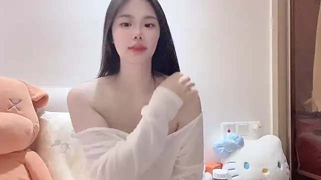suki-1 stripchat live cam model