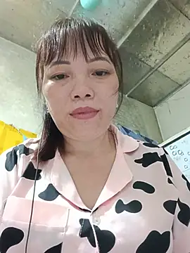 Sana-vn stripchat live cam model