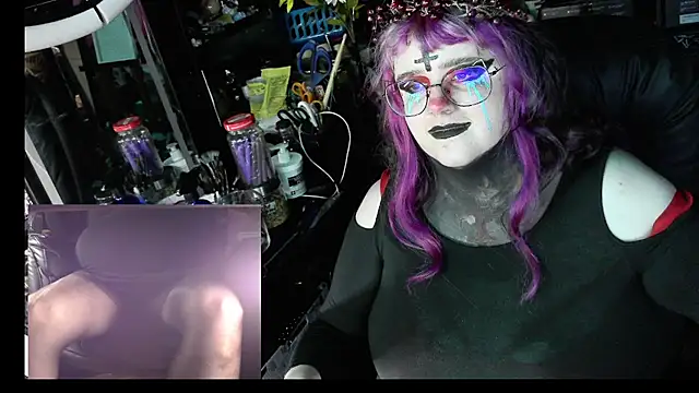 Sinstresshemlock stripchat live cam model