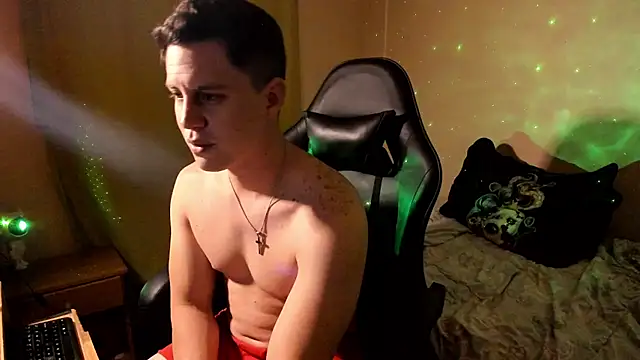 KendricTorres stripchat live cam model