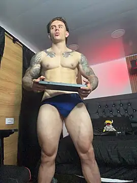 paulthompson_ stripchat live cam model