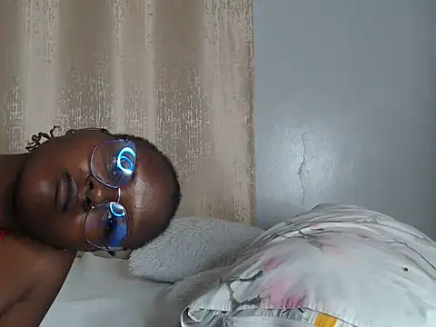 zuckerpuppet3 stripchat live cam model