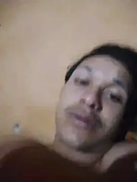 keymike stripchat live cam model