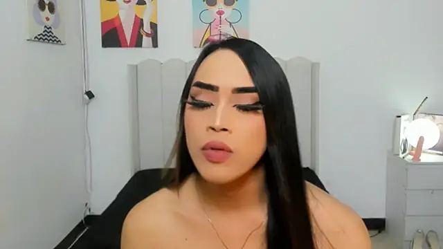 MirandaSterling stripchat live cam model