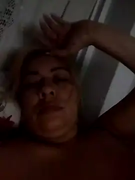 victoria_milf_x stripchat live cam model
