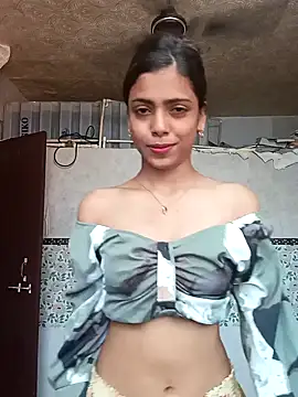 priyahotgril stripchat live cam model