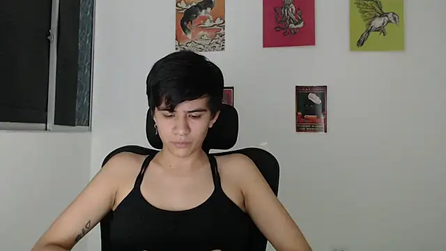 Dha_lia0 stripchat live cam model