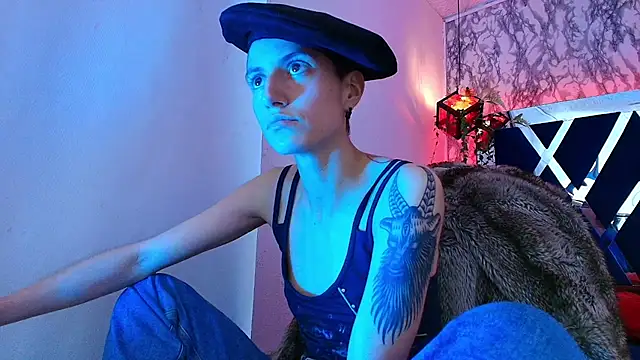 Fieramadame stripchat live cam model