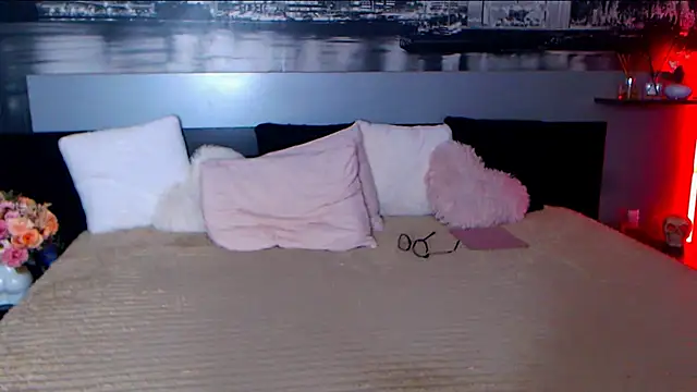 AnneAme stripchat live cam model