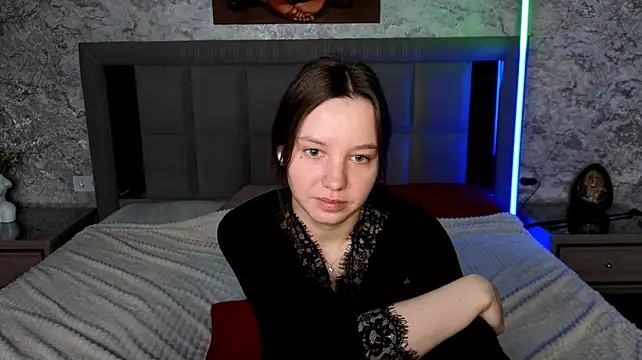 lolytaberryy stripchat live cam model