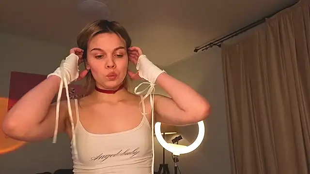 SunTaliaStar stripchat live cam model