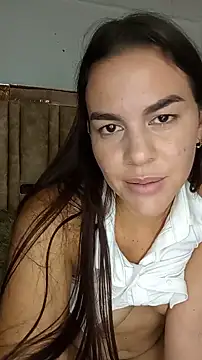 leara stripchat live cam model