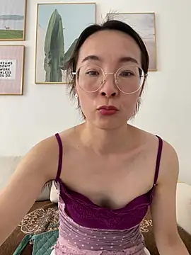you-520 stripchat live cam model