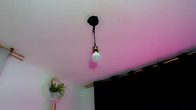 AteneaTaylorQueen stripchat live cam model