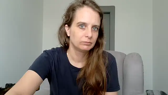Chantalee stripchat live cam model