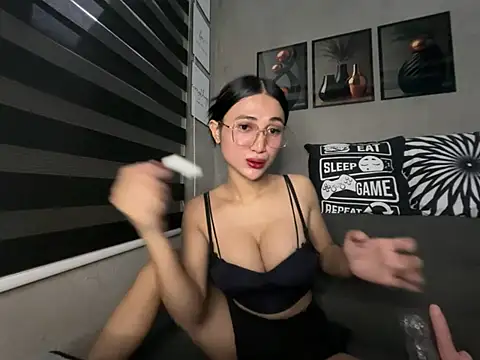 wild_apple69 stripchat live cam model