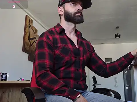 GipsyKingRo stripchat live cam model