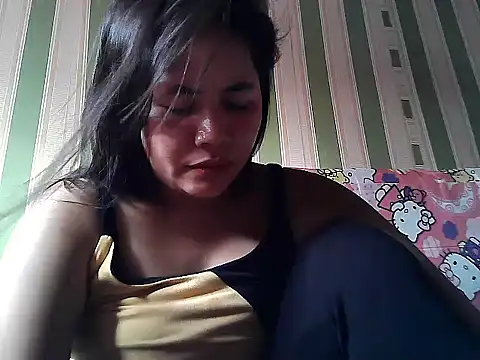 steffani_love stripchat live cam model