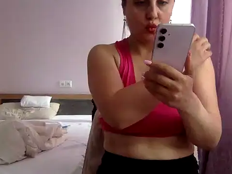 KetyLovee stripchat live cam model