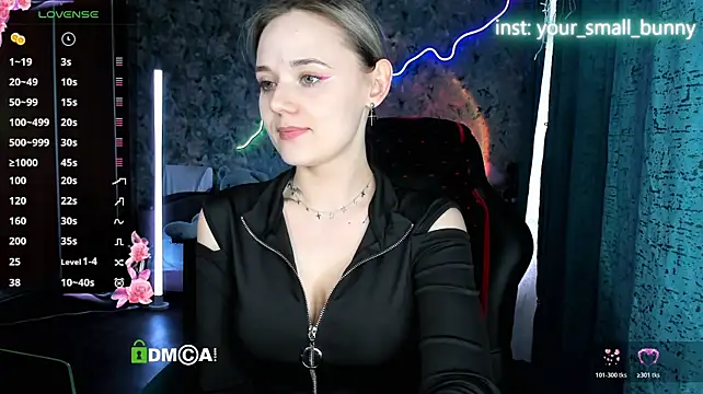 Your_small_bunny stripchat live cam model