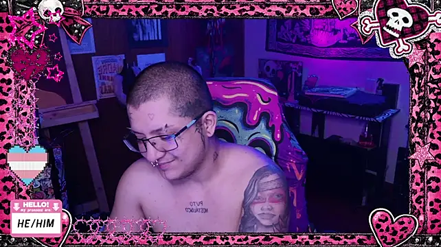masterkevinftm stripchat live cam model