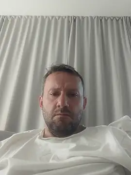 defaktor stripchat live cam model