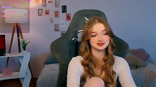 yourflowerqueen stripchat live cam model