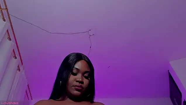 Scarlett_811 stripchat live cam model