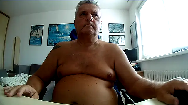 Robert_SK1 stripchat live cam model