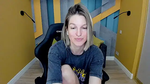 EmilyWalkeri stripchat live cam model