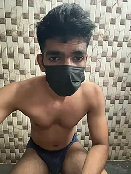 Naughtytomboy78 stripchat live cam model
