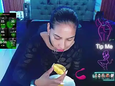 kataleyadubley stripchat live cam model