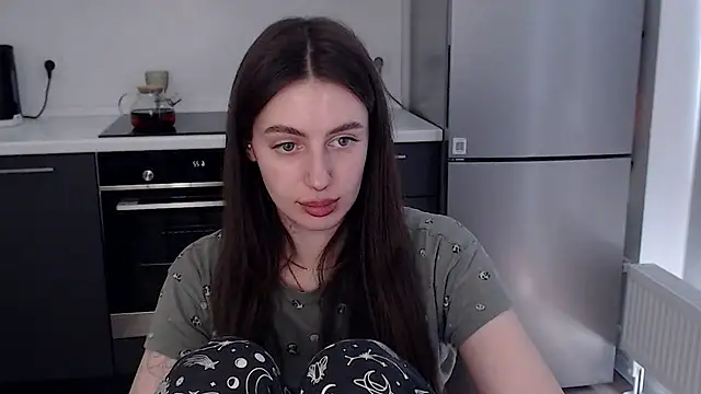 MuseMia stripchat live cam model