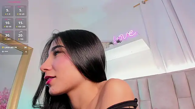 Violeta_Velvet_ stripchat live cam model