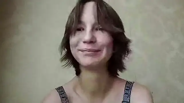 annabeliey stripchat live cam model