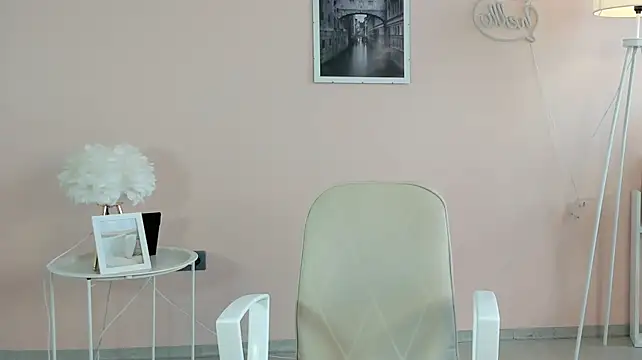 MarcelinaRedfern stripchat live cam model